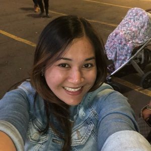 Meet your Posher, Raquel